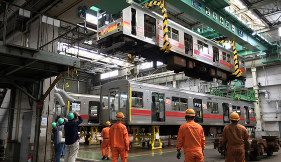 東急電鉄車両整備工場見学会